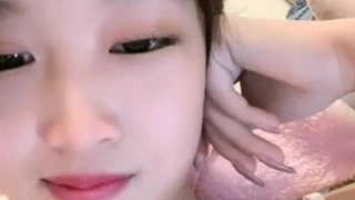 偷拍55位美女撒尿BBB毛洗澡国庆假期约的少妇玩深喉