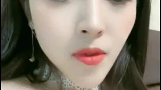拉上纱帘再干一炮退房，一楼可别让人看见了