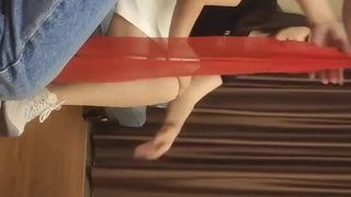 Jovencitas与妓女的激烈性爱遭遇