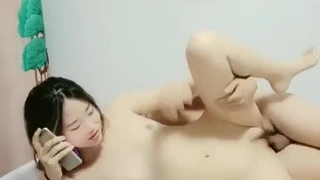 清纯小女友喜欢这样的玩法